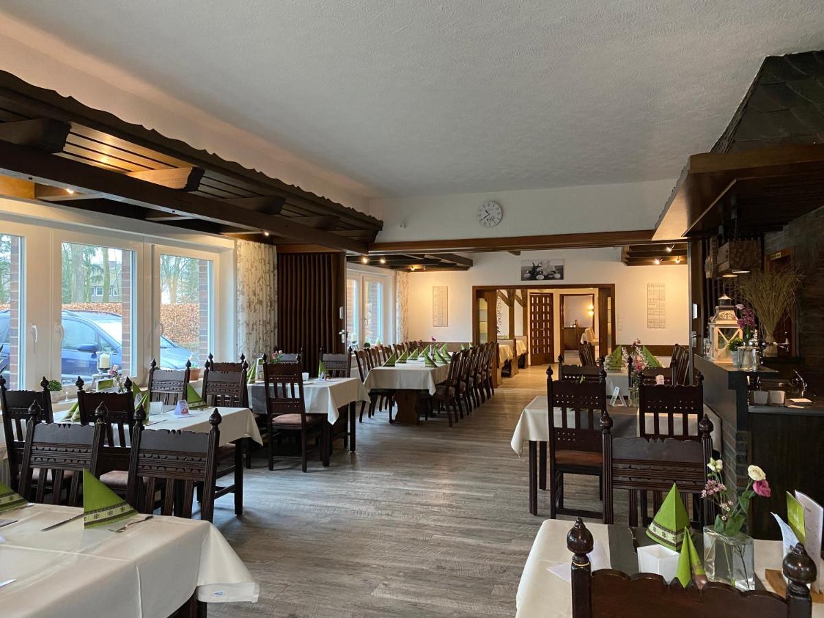 Gasthof Zum Dorfkrug Molbergen Екстер'єр фото